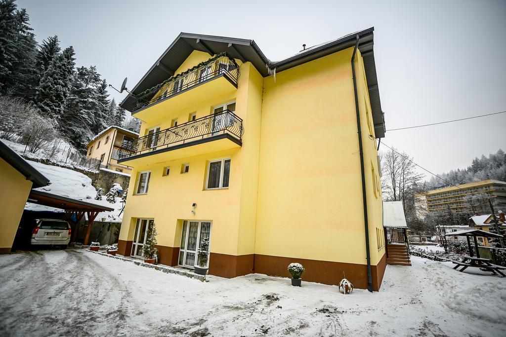 Trojanda Apartamento Krynica Zdroj Exterior foto